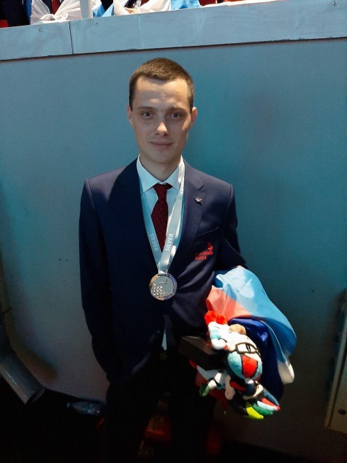 Дмитрий Костин завоевал серебряную медаль на мировом чемпионате профессионального мастерства